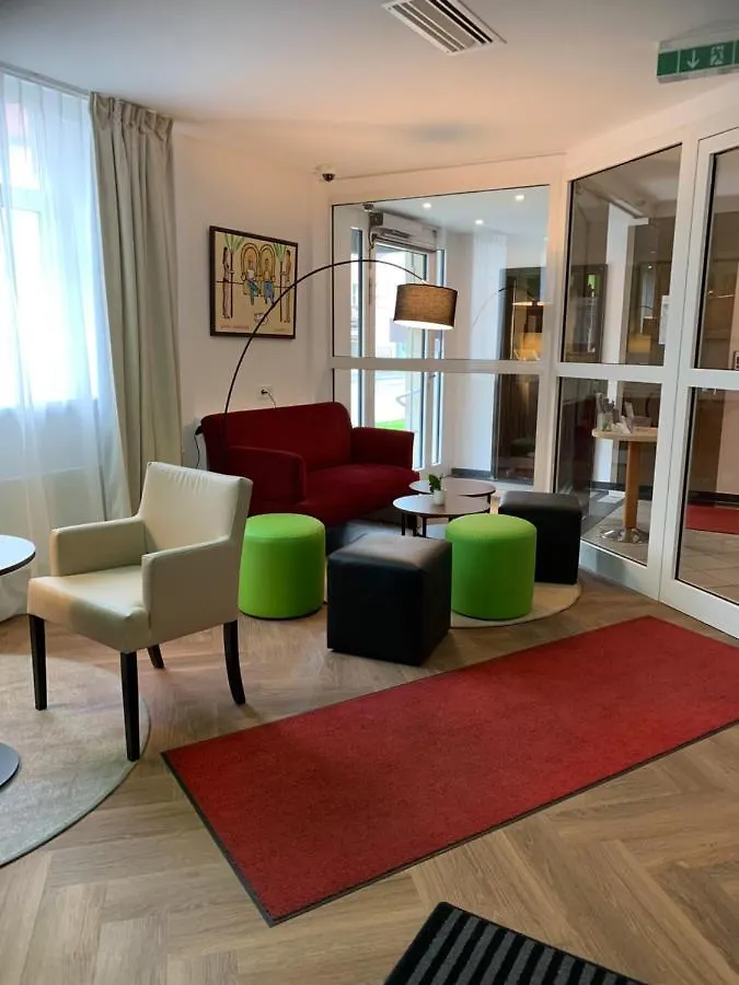 Behringers City Hotel Nuernberg 2*, Nürnberg