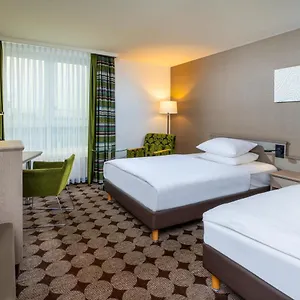 Otel Moevenpick Airport